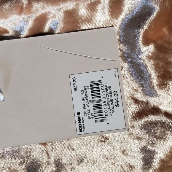 Lauren Conrad Women's Pink Velvet bell sleeve top - Picture 2 of 5